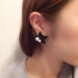 Leather×Star×Perl pierce 2枚目の画像