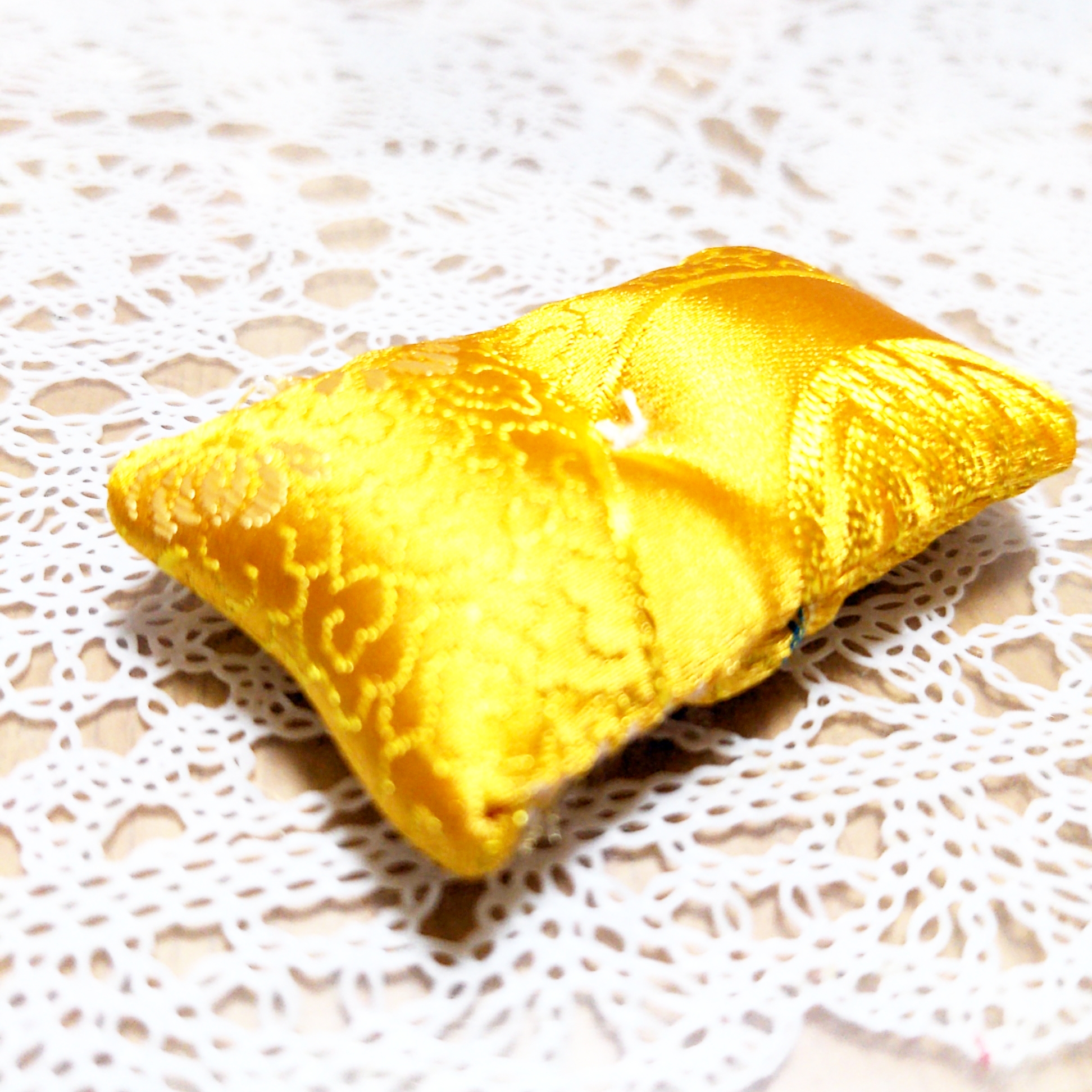 4点セット 上品で素敵な光沢 ❤︎ クッション 座布団