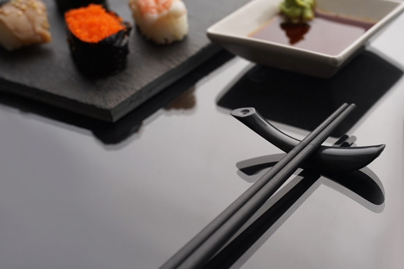 GeckoDesign Balanced 平衡箸筷架組 (摩登黑) 第7張的照片