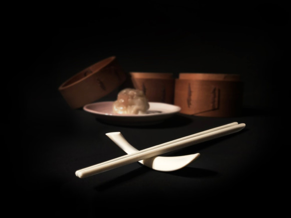 GeckoDesign Balanced 平衡箸筷架組 (摩登黑) 第10張的照片