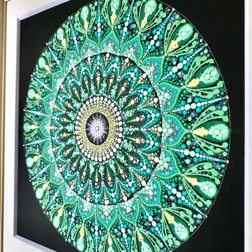 手描き曼荼羅アート原画＂芽吹き＂ラインストーン付 タペストリー