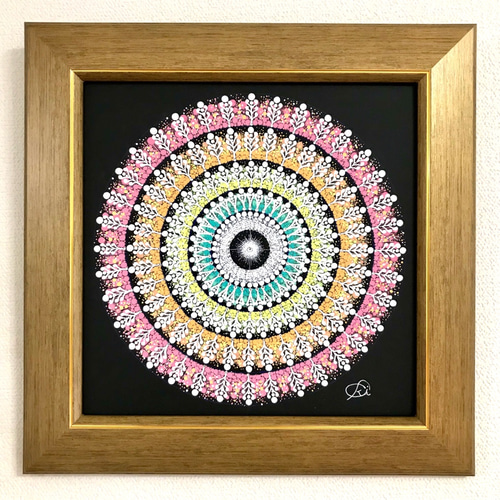ちぃ様オーダー作品(受注制作)・曼荼羅アート＂いつもそばに＂手描き 