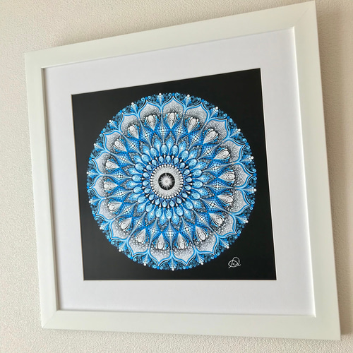 曼荼羅アート『光のしずく』手描き原画・スワロフスキーライン