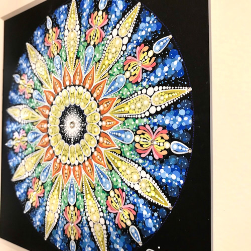 曼荼羅アート“輝く明日