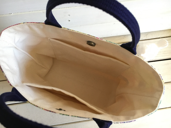 ルシアン　メモアール ア パリ　ピンク系×生成り帆布のトートバッグ　ギフトにも 4枚目の画像
