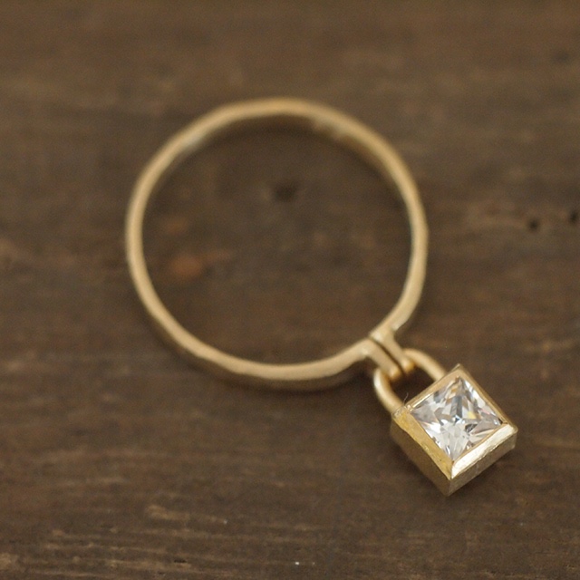 天然石オーダーも可 K18GP 南京錠のリング