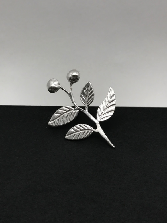 925銀 別針 春天 / Sterling Silver Spring flower Brooch 第2張的照片