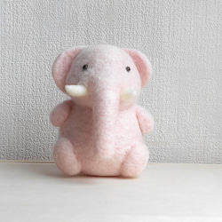 しあわせのピンクの象 1枚目の画像