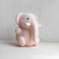 しあわせのピンクの象 2枚目の画像