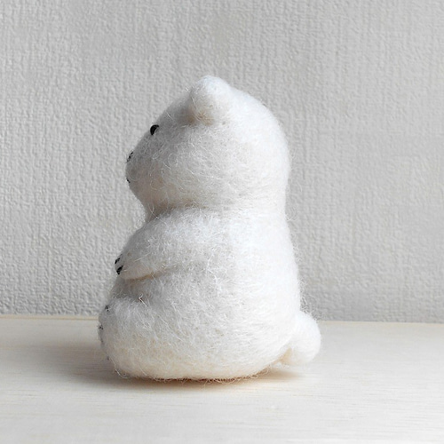 【しろくまちゃん専用】羊毛フェルト 0450990fb140dad4a0b7b62d01a3be