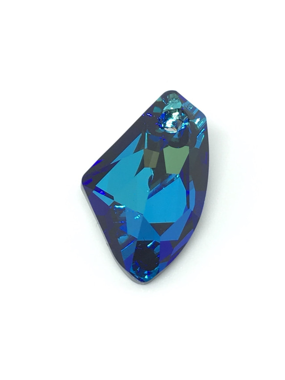 Swarovski crystal 6656 Bermuda Blue 2枚目の画像