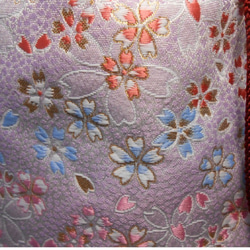 御朱印・御城印巡りにピッタリな、金襴生地のナップサック巾着　 　　　　　　　　　　　　　　ピンク地に桜 4枚目の画像