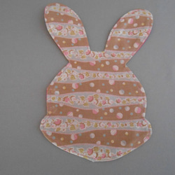 布製コースター１枚売り(送料無料)　 リバーシブル　 動物シリーズ ウサギさん　水玉 2枚目の画像