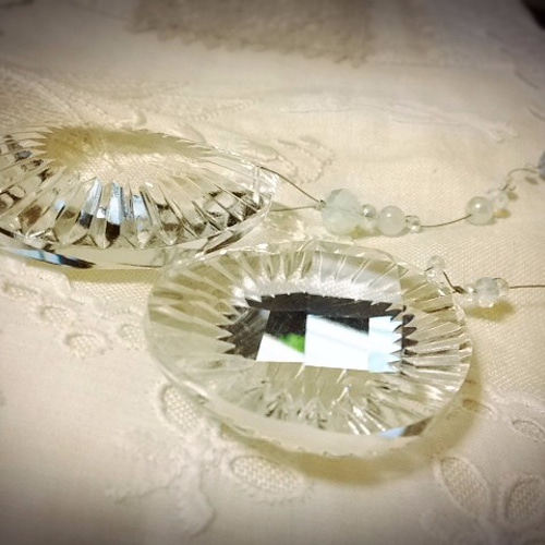 サンキャッチャー・フランスアンティークのクリスタル(M) サン