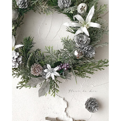 【Creema限定クリスマス2021】ポインセチアとネリネのクリスマスリース　　クリスマス 3枚目の画像