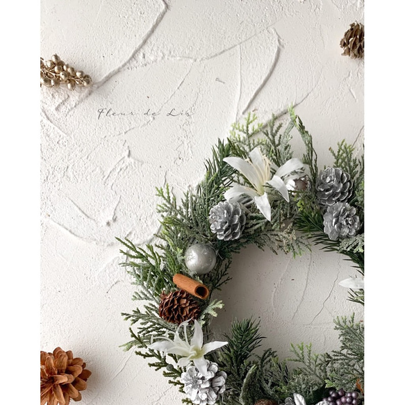【Creema限定クリスマス2021】ポインセチアとネリネのクリスマスリース　クリスマス 2枚目の画像