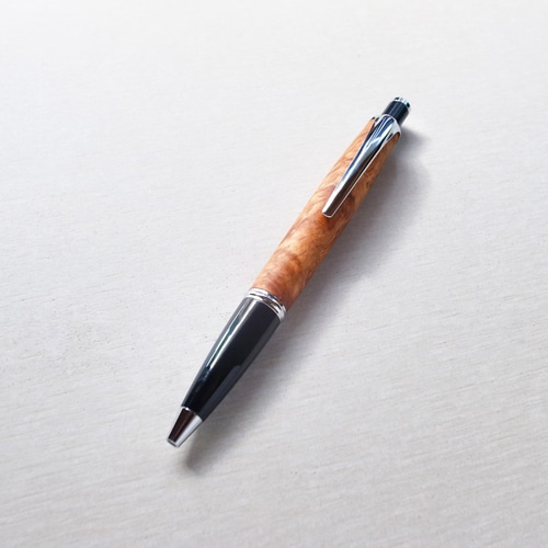 一生ものの文房具 YAKU-SUGI stationery〔屋久杉ボールペン／ノック式