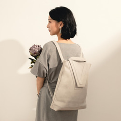 【Classic系列】V backpack 兩用後背包 經典灰色 第3張的照片
