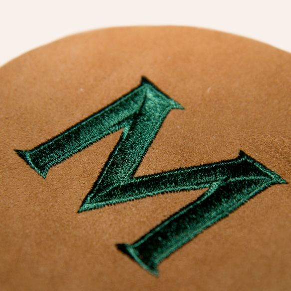 Mダークグリーンコーヒー手紙刺繍チェンジカードパッケージの襟（ネックバンド付属コード） 5枚目の画像