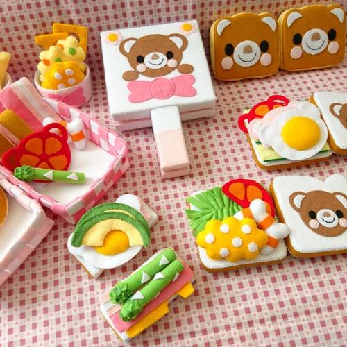 お得】 チョビページ フェルトままごと クラフト・布製品