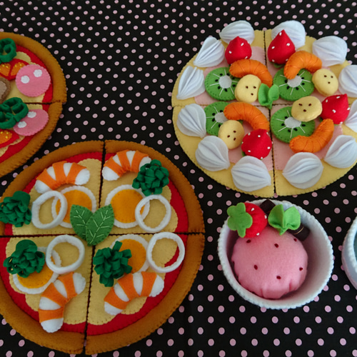 フェルトままごと☆フルーツピザ☆受注製作 おもちゃ・人形 ぴろぽん