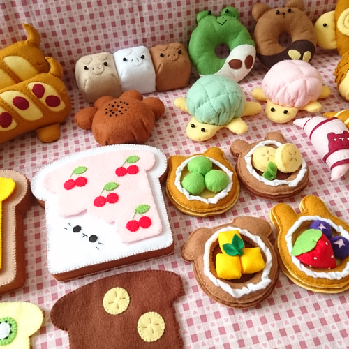 フェルトままごと☆パン屋さん☆受注製作 おもちゃ・人形 ぴろ