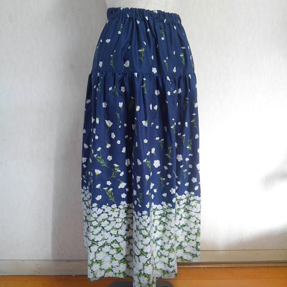 (送料無料)ネモフィラ　コットンリネンスカート　ティアードスカート　ネイビー　紺　綿麻　フリーサイズ　(受注制作) 4枚目の画像