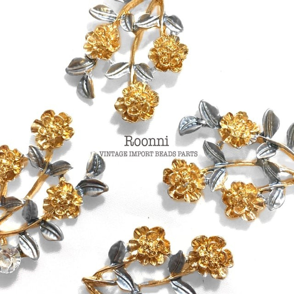 IMPORT 4P GOLD FLOWER CHARM 2枚目の画像