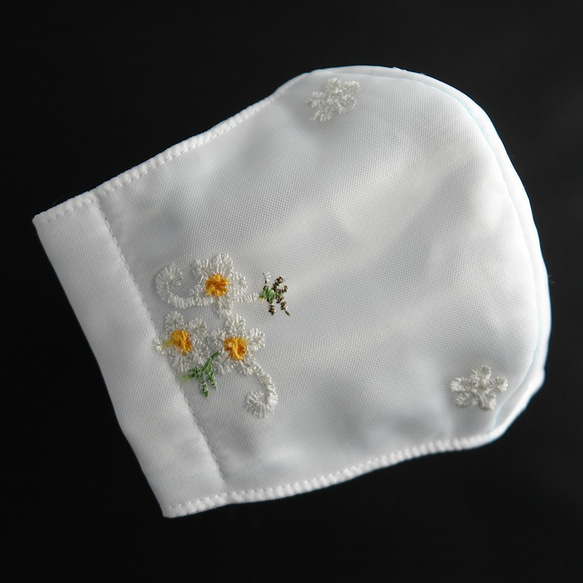 チュールレース立体マスク ホワイト 刺繍 ウェディング レース 可愛い LASE-FLORET-Y 2枚目の画像