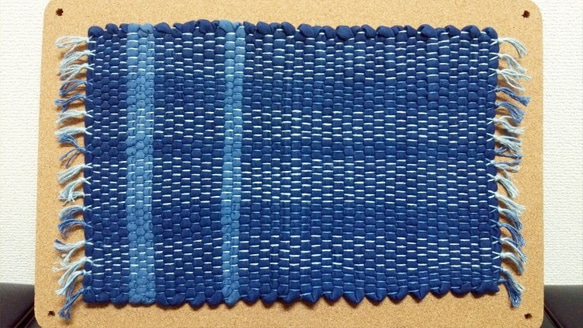 オーガニックコットンの草木染手織りランチョンマット 1枚目の画像