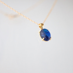 【 選べる長さ 】美しいブルー。14kgf バルティックアンバー(琥珀) 一粒ネックレス 5枚目の画像