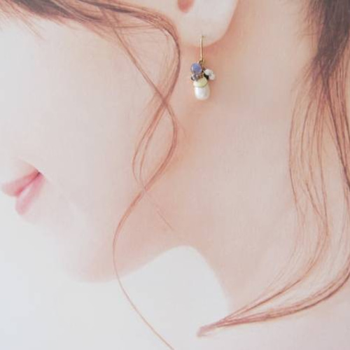 no.4276　レトロポップとflower║ピアス/イヤリング║天然石 no.4276 レトロポップとflower║ピアス/イヤリング║天然石