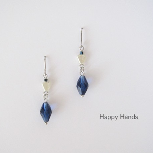 青い雫（ピアス・イヤリング） イヤリング・ノンホールピアス Happy  