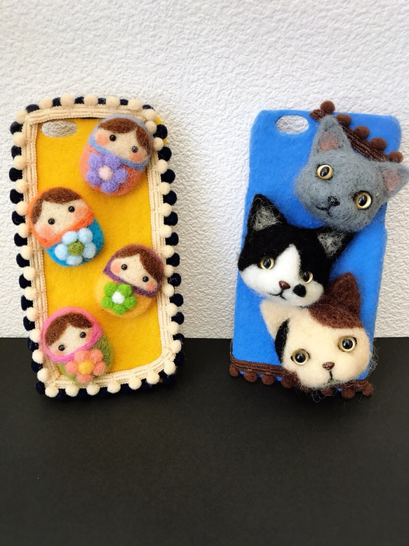 羊毛フェルトで作ったブルーの猫スマホケース♪ iPhoneケース