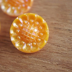 ビンテージ◆チェコ オレンジのお花ガラスボタン 2枚目の画像