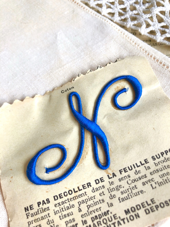 フランス蚤の市●アンティーク1920年イニシャル刺繍N●コバルトブルー3号 1枚目の画像