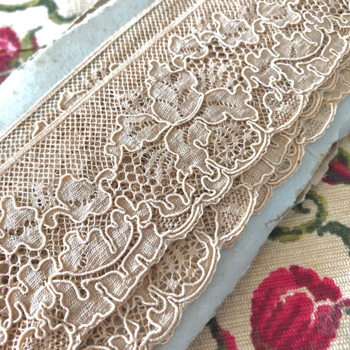 フランス蚤の市○アンティークレース20世紀初頭○幅4cm×220cm