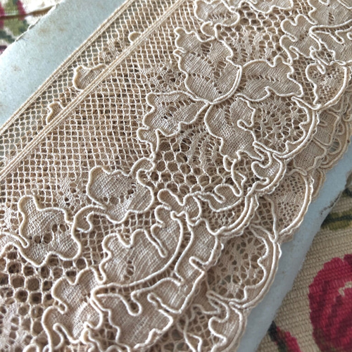 フランス蚤の市○アンティークレース20世紀初頭○幅4cm×220cm