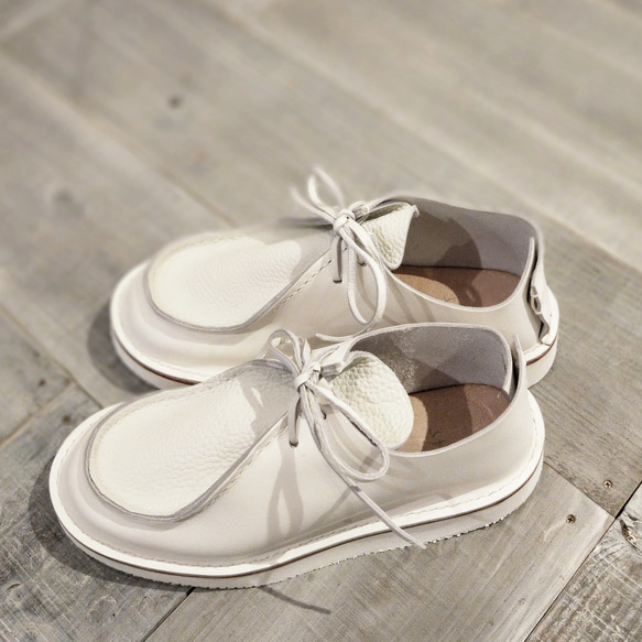 tiro shoes white(丸洗い出来ます) 3枚目の画像