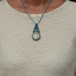 【客製化禮物】天然水晶月光石花邊編織項鍊 第7張的照片