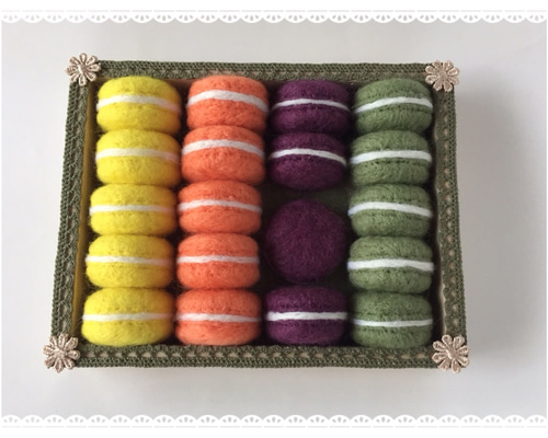 専用ページ【10/13までお値引き中】ハロウィンお菓子屋さん　羊毛フェルト 専用ページ【10/13までお値引き中】ハロウィンお菓子屋さん 羊毛