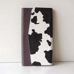 三つ折り手帳型スマホケース【牛柄】ショルダーストラップ付き 5枚目の画像