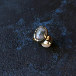 眼睛硫鐵礦黃銅戒指 / 天藍色 第2張的照片