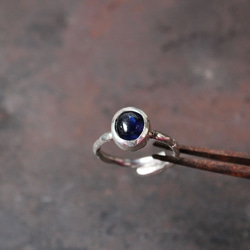ネパール産　カイヤナイトのフリーリング silver/azur 2枚目の画像