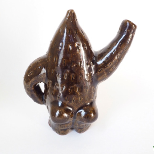 究極の古美術◼️蔵から黒飴のような美しい雰囲気の良い飴色の花瓶、壺が出てきました。 古美術品◼️蔵から出て来た、真っ黒な美しい流線形の大きな壺、壷