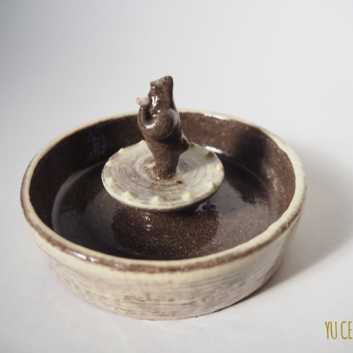 ゴリラの灰皿/Smoking Gorilla 灰皿 YU CERAMICA 通販 826575｜Creema