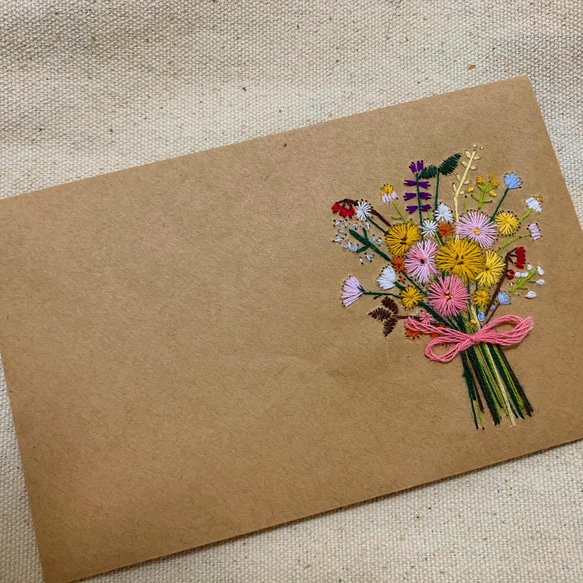 紙刺繍　封筒(花束) 1枚目の画像