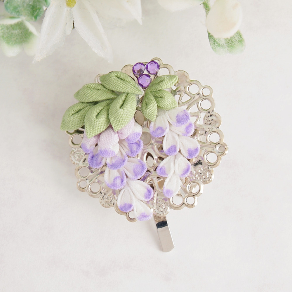 藤の花のポニーフック （ つまみ細工＊受注制作 ）
