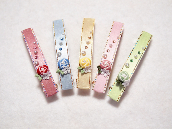 YUN　犬用バレッタ　つまみ細工 YUN様 専用 犬用バレッタ つまみ細工