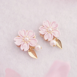 Cherry Blossom Wish 耳環（Tsumami Work *Made-to-Order） 第1張的照片